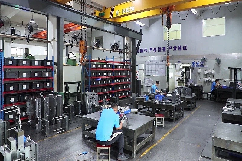 Tooling construction Tooling construction